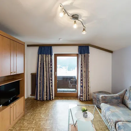 Chalet Rosina 1