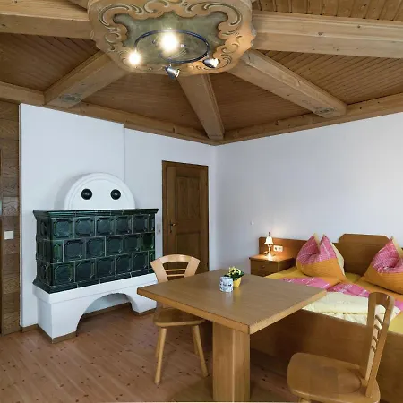 Rosina 1 Chalet Taxenbach